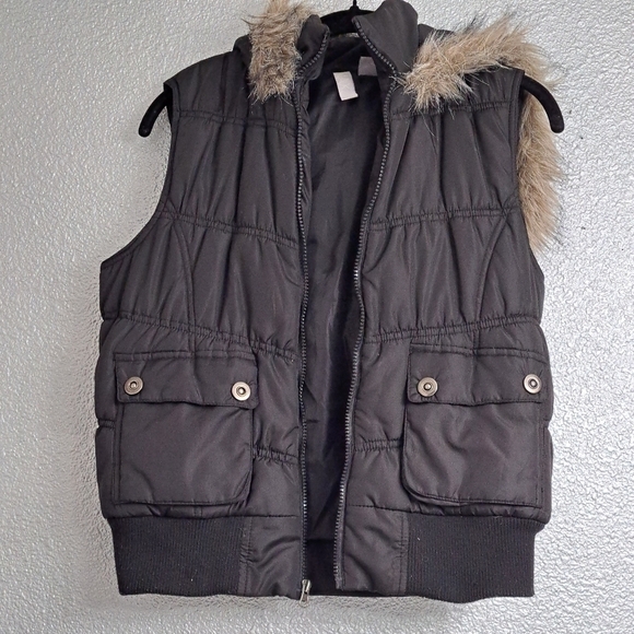 Max Rave Girl's Puffer Hooded Vest   Size L - Picture 2 of 4